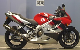 HONDA CBR600F 2004 PC35