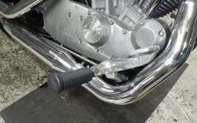 HARLEY XL883LI 2013