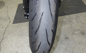 TRIUMPH STREET TRIPLE RS 2021