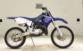 YAMAHA YZ125 CE05C
