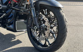 HARLEY FLHXSTSE CVO 2026 TR8