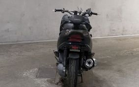 YAMAHA MAJESTY 125 SE27