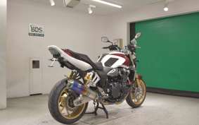 HONDA CB1300SF SUPER FOUR SP 2025 SC54