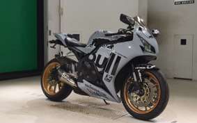 HONDA CBR1000RR Gen. 2 2015 SC59
