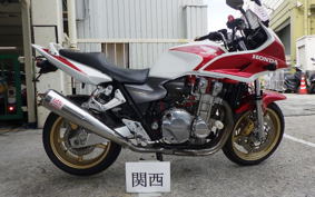 HONDA CB1300SB SUPER BOLDOR A 2005 SC54