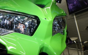 KAWASAKI ZX-25R ZX250E