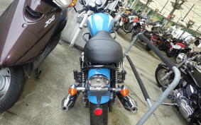 TRIUMPH BONNEVILLE T100 2015