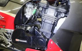 KAWASAKI GPZ900R NINJA 2000 ZX900A