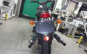 TRIUMPH BONNEVILLE T100 2012