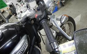 TRIUMPH THRUXTON 900 2005
