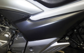SUZUKI GSR250