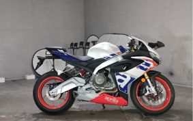 APRILIA RS660 ..