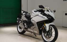 HONDA CBR250RR A 1995 MC51