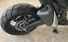 HONDA X-ADV 750 2025 RH21