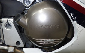 HONDA VFR800F 2019 RC79