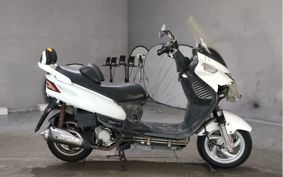 SYM RV125EFi LA12W