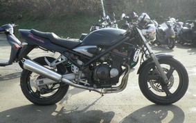SUZUKI BANDIT 250 GJ77A