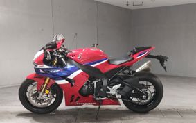 HONDA CBR1000RR RSP 2024 SC82