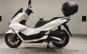 HONDA PCX 125 2005 JK05