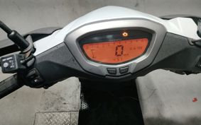 SUZUKI SU WISH LTD DV12B