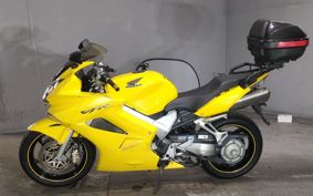 HONDA VFR800 2006 RC46