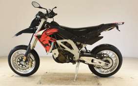 APRILIA SXV550 2006