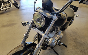 HARLEY XL883L 2011 CR2