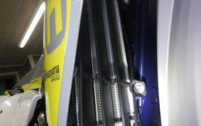 HUSQVARNA TC250