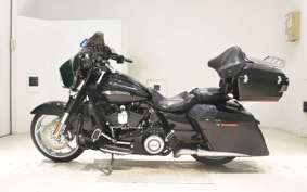 HARLEY FLHXSE 1800CVO 2015