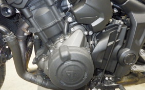 TRIUMPH TRIDENT 660 2021
