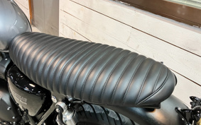 TRIUMPH BONNEVILLE T120 BLACK 2025 D1BH23