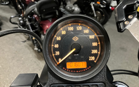 HARLEY XL883N 2017 LE2