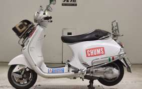 VESPA LX125
