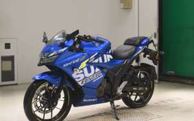 SUZUKI GIXXER 250 SF 2025