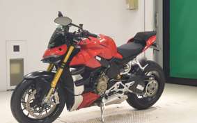 DUCATI STREETFIGHTER V4 S 2021