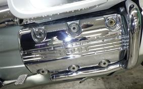 HONDA GL1500 GOLD WING SE 2000 SC22