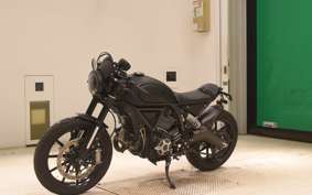 DUCATI SCRAMBLER ICON 2015
