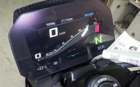 BMW M1000R 2024