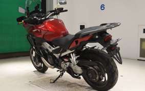 HONDA VFR800X 2020 RC80