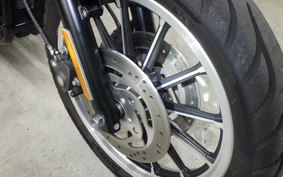HARLEY XL883RI 2011