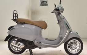 VESPA PRIMAVERA 125