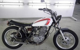 YAMAHA SR400 1995