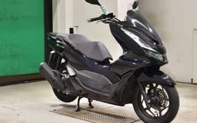 HONDA PCX 125 2005 JK05