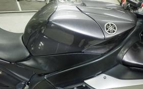YAMAHA YZF-R1 2004