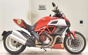 DUCATI DIAVEL Stripe 2013