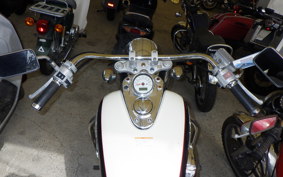HONDA SHADOW 750 Gen. 2 RC44