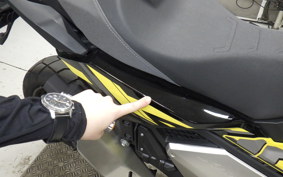 HONDA X-ADV 750 2025 RH21