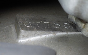 SUZUKI GT750 GT750