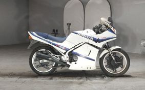 HONDA VT250F MC08