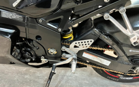 SUZUKI GSX-R1000 2004 BZ121